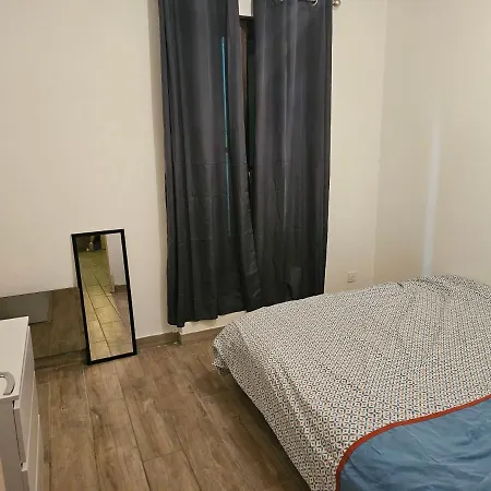 96m2 Centre Ville Апартаменты *